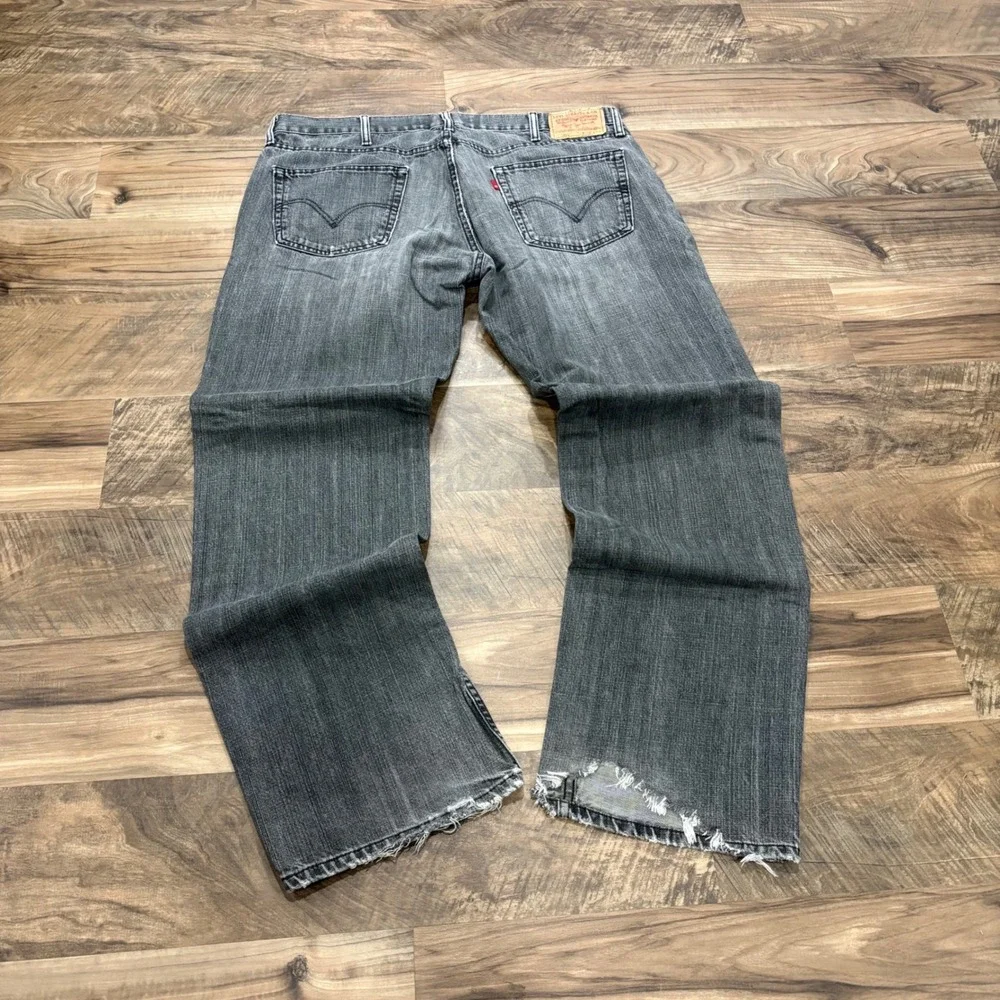Vintage Y2K Levi's 559 Relaxed Straight Jeans 2000s Mens 38x32 Faded Black Denim